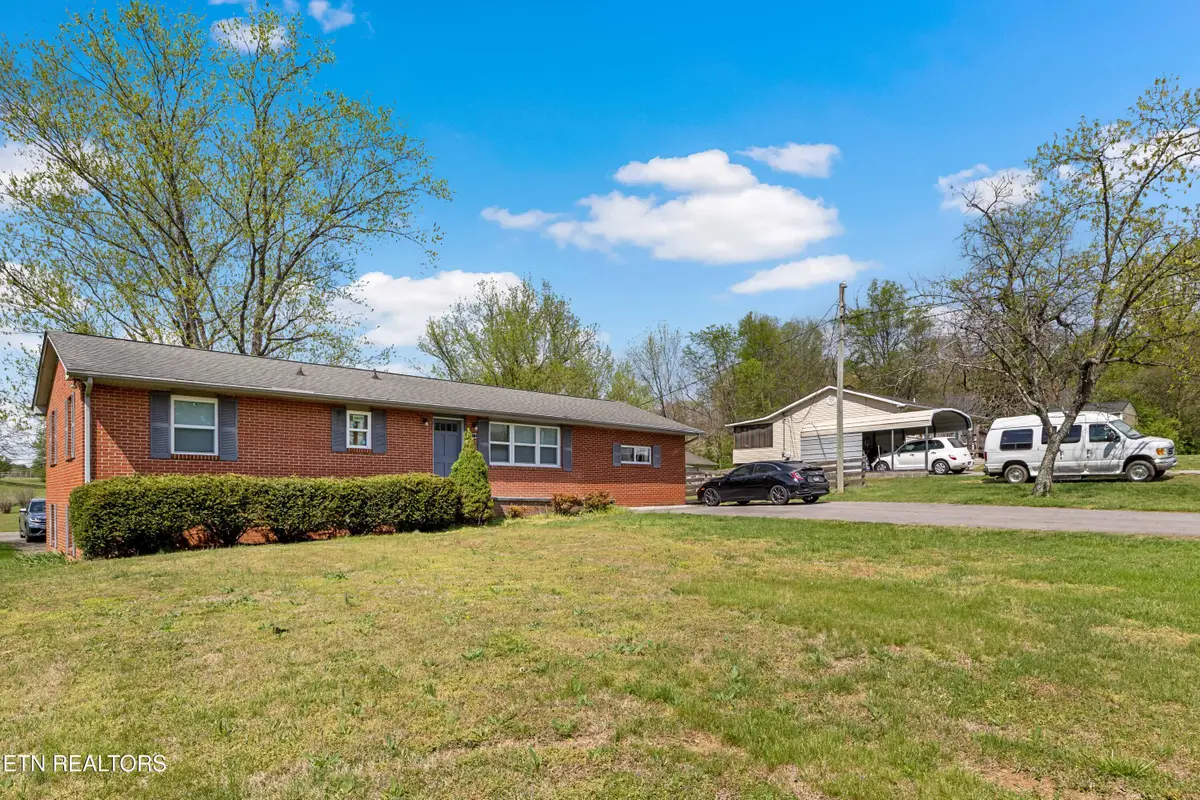 6301 Strawberry Plains Pike, Knoxville, TN 37914 - #1