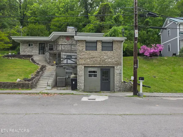 327 Colwyn Ave, Cumberland Gap, TN 37724