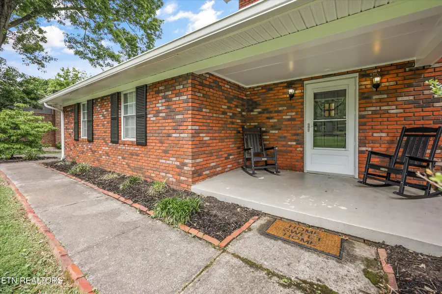 11712 Georgetowne Drive, Knoxville, TN 37934 - #3