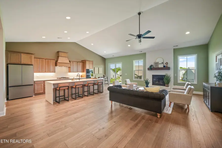 234 Clover Circle, Lenoir City, TN 37772 - #2