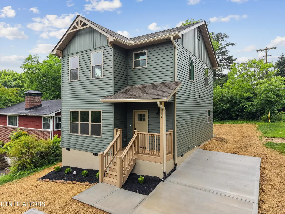 2115 N Park Blvd, Knoxville, TN 37917 - #1