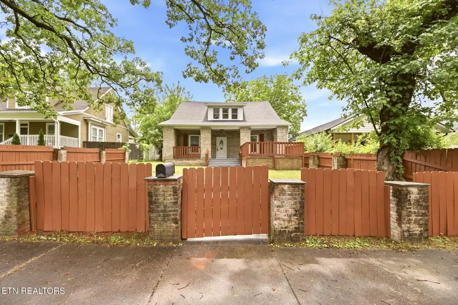 2820 E 5th Ave, Knoxville, TN 37914 - #3