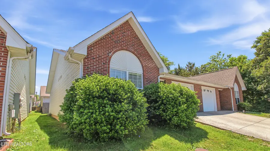 804 Garcia Way, Knoxville, TN 37912 - #2
