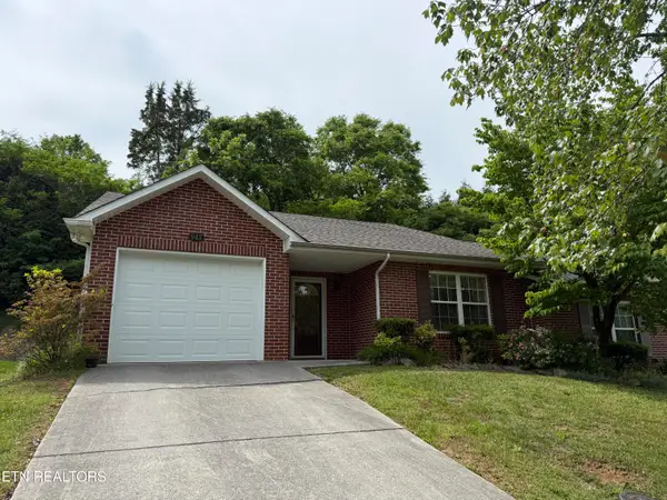 943 Spring Park Rd, Knoxville, TN 37914