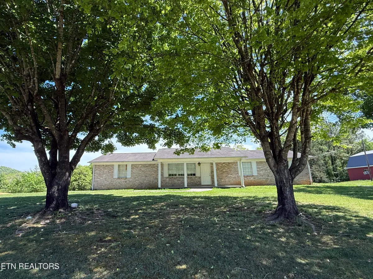 3805 Hickory Valley Rd, Maynardville, TN 37807 - #1