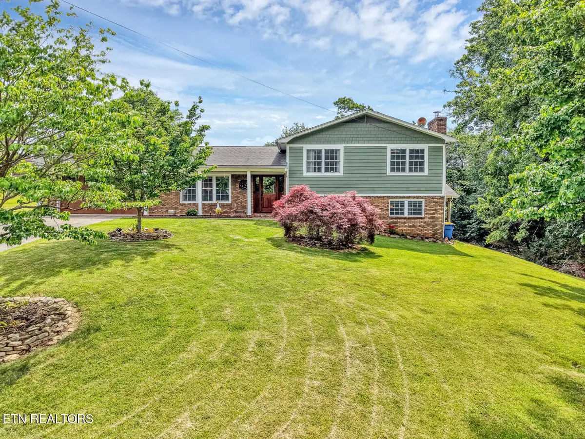 929 Oxford Hills Drive, Maryville, TN 37803 - #1