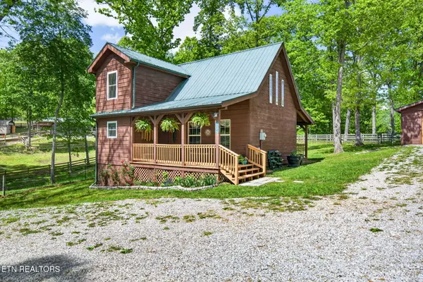 512 Spruce Creek Drive, Jamestown, TN 38556