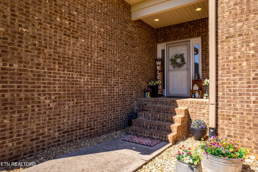 1363 River Run Circle, Sevierville, TN 37876 - #3
