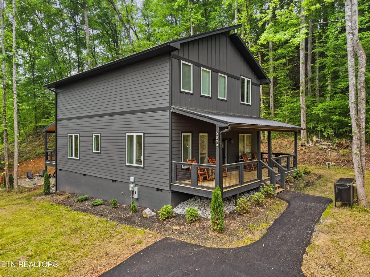 2825 Whisper Creek Lane, Sevierville, TN 37862 - #1