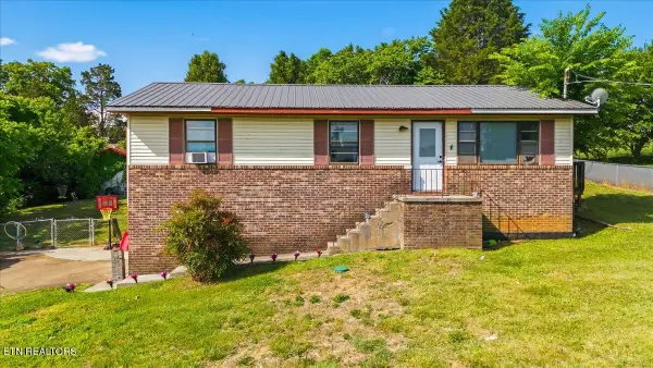 6217 Renee Rd, Corryton, TN 37721