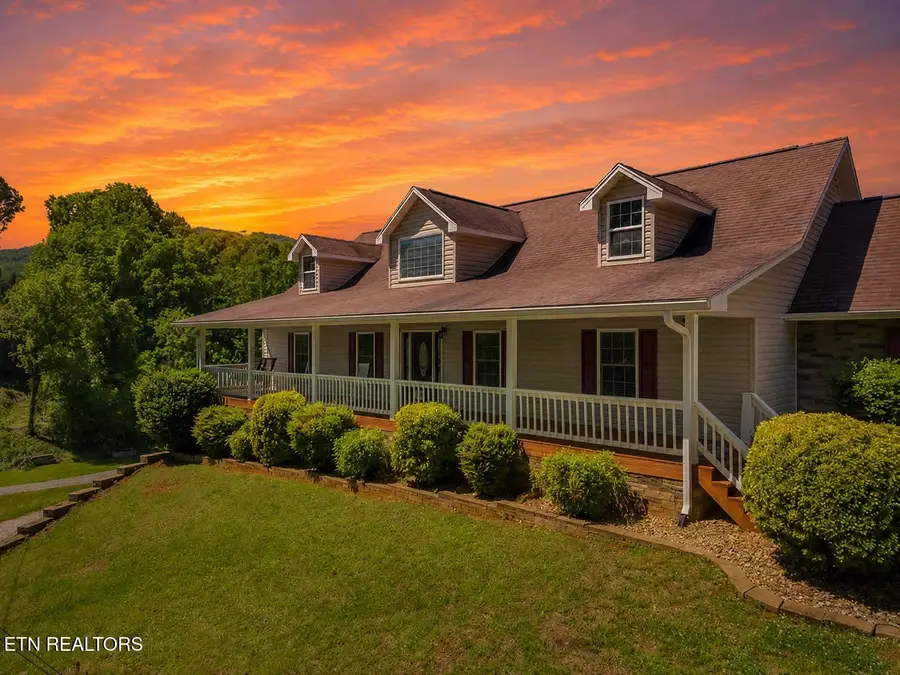 2433 Green Rd, Cosby, TN 37722 - #2