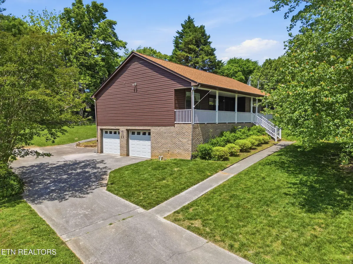 2112 Pine Meade Rd, Knoxville, TN 37923 - #1