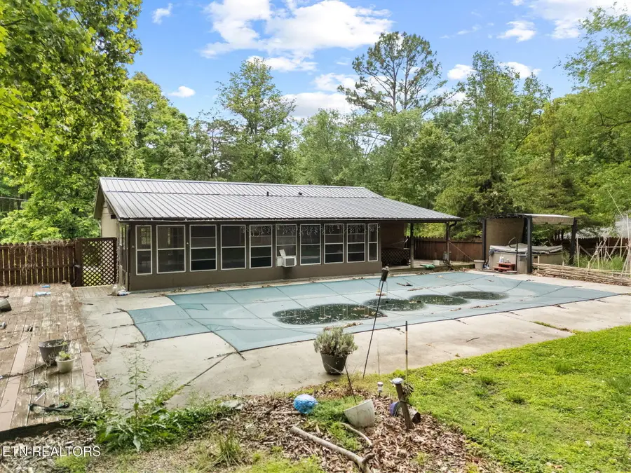 109 Glenn Circle, Powell, TN 37849 - #3