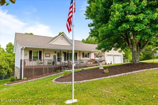 327 Gail Lane, Jacksboro, TN 37757