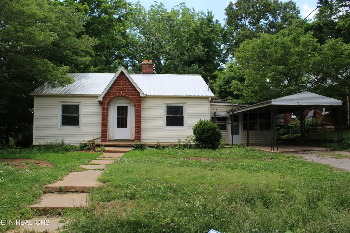 903 W Morris St, Sweetwater, TN 37874 - #1