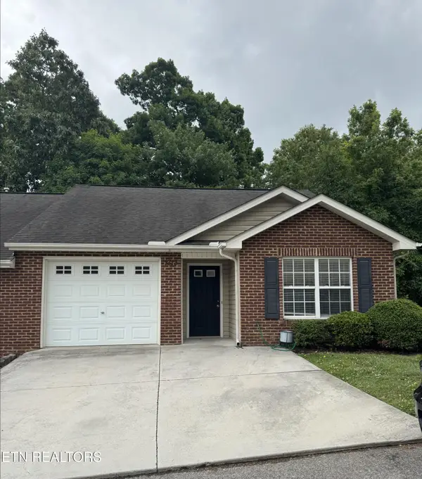 1713 City Dweller Way, Knoxville, TN 37921