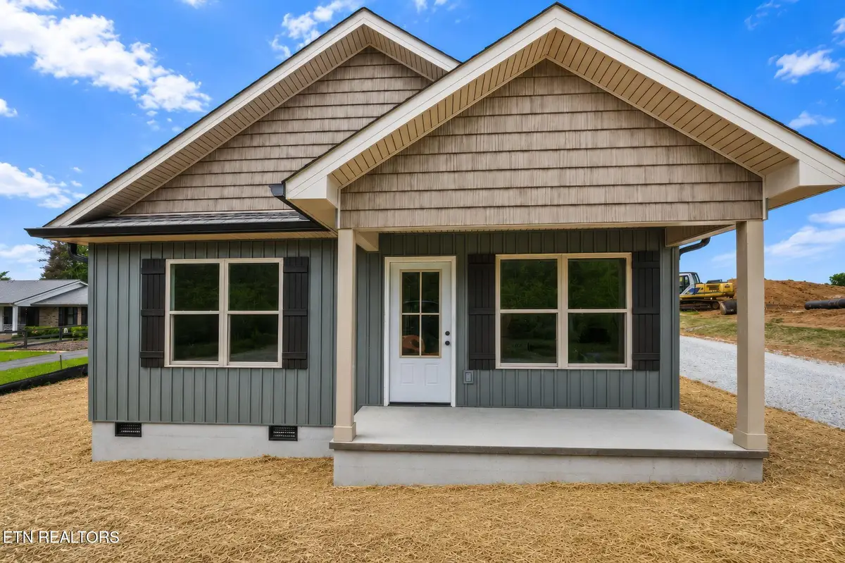 518 Blockhouse Valley Rd, Clinton, TN 37716 - #1