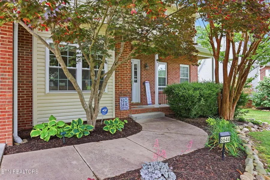 6644 Creekhead Drive, Knoxville, TN 37909 - #2