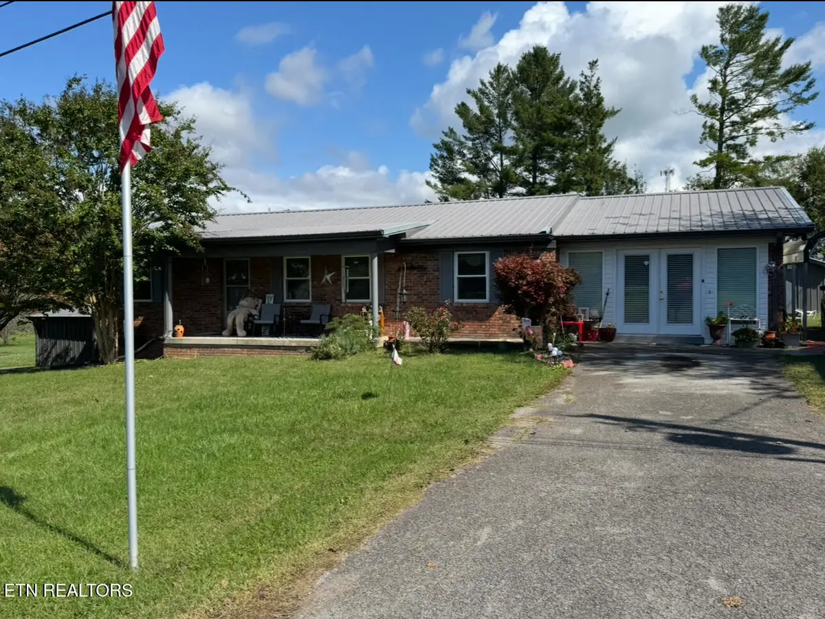 243 Goat Town Rd, Ewing, VA 24248 - #1
