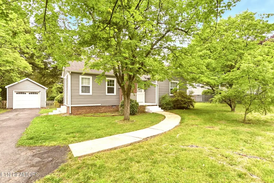 6100 Easton Rd, Knoxville, TN 37920 - #2