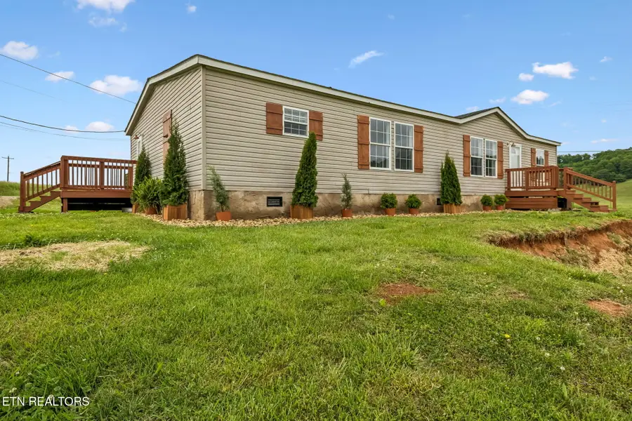 550 Head Of Creek Rd, Sweetwater, TN 37874 - #2