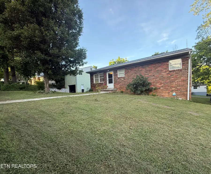 1108 Leconte Rd, Knoxville, TN 37914 - #2