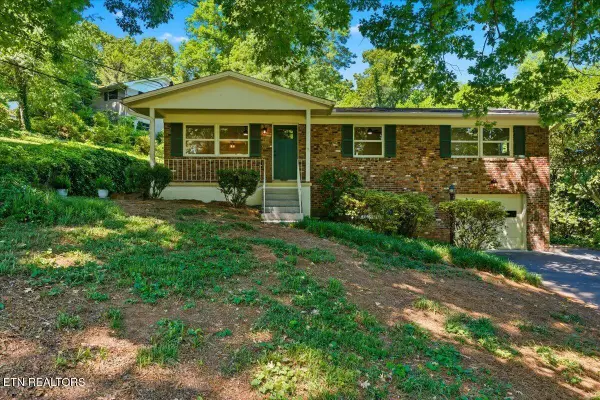 141 Sanwood Rd, Knoxville, TN 37923