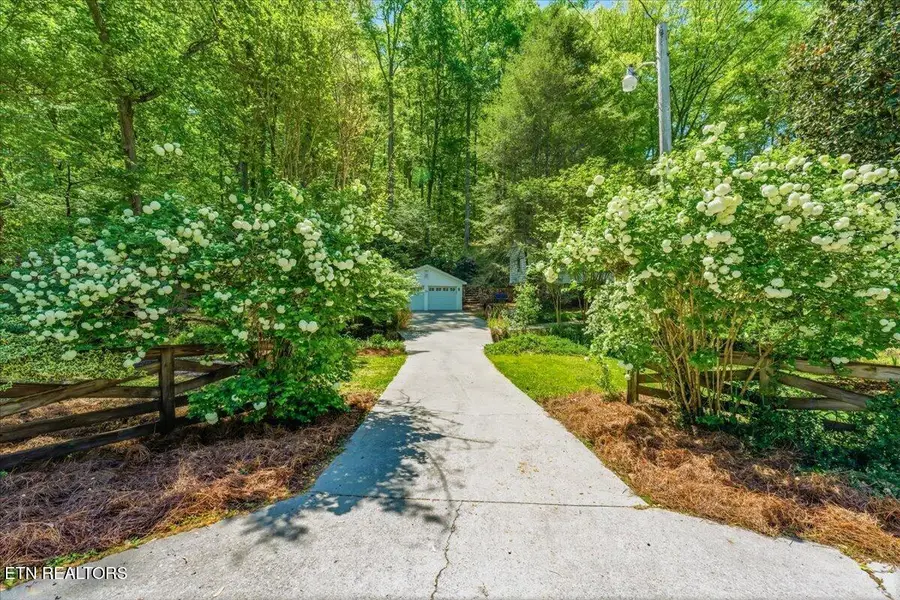8773 White Wing Rd, Lenoir City, TN 37771 - #2