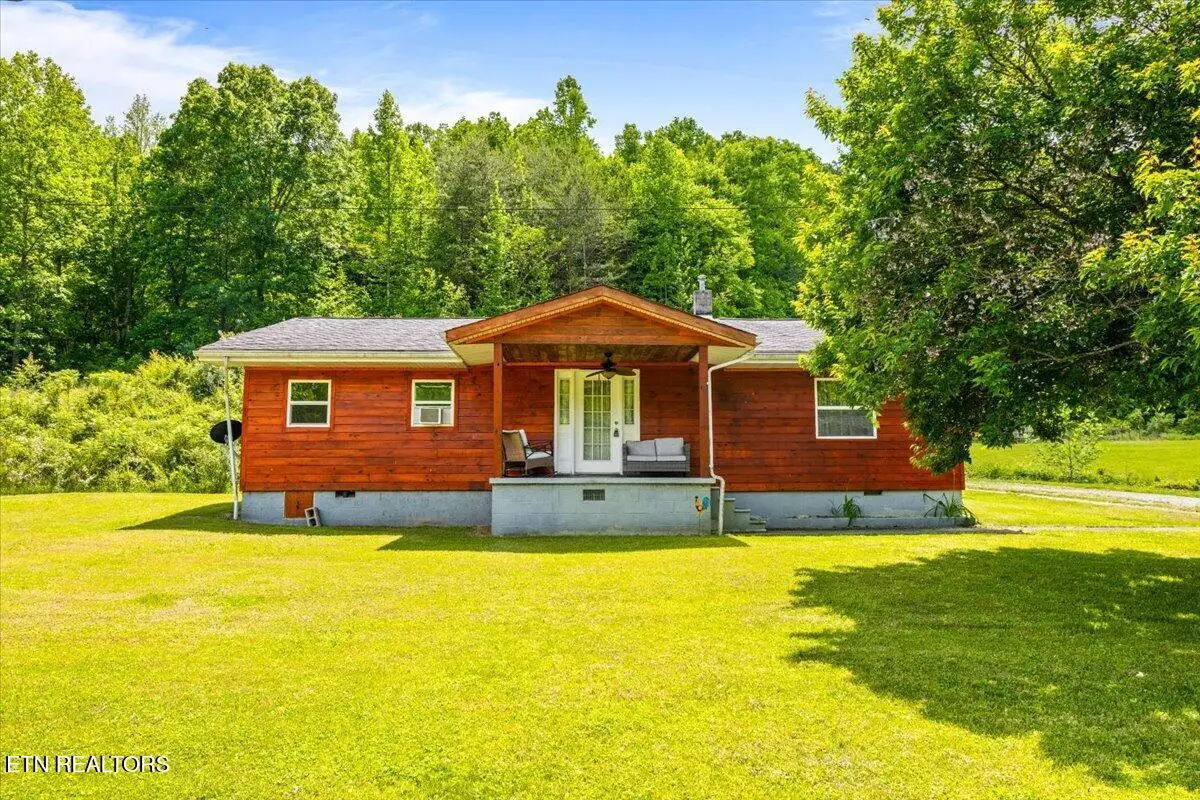 4662 Baker Hwy, Huntsville, TN 37756 - #1