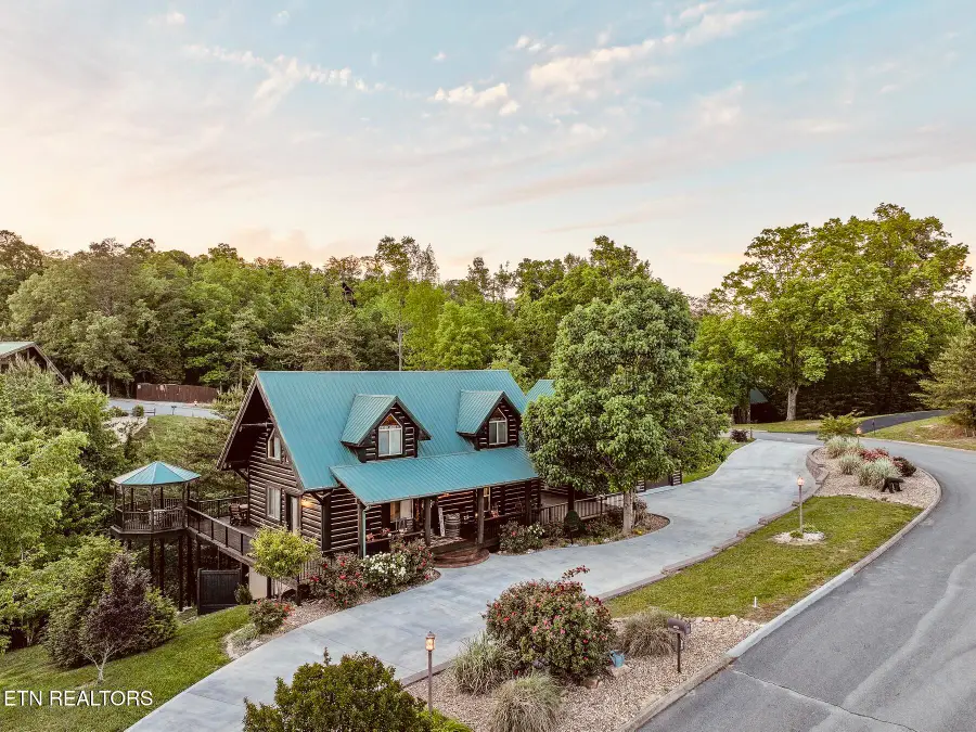 1347 Zachary Thomas Lane, Sevierville, TN 37876 - #2