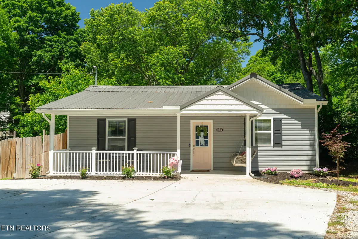 2011 Aster Rd, Knoxville, TN 37918 - #1