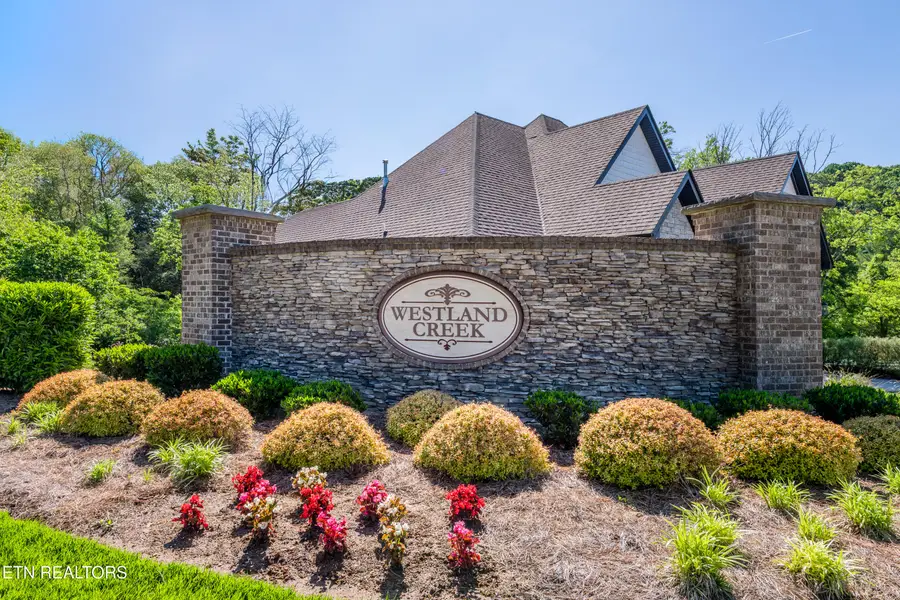 1025 Westland Creek Blvd, Knoxville, TN 37923 - #2