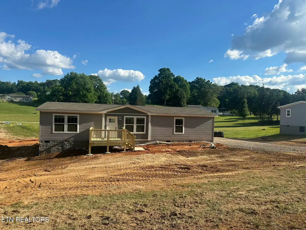 2029 W Wade Rd, Loudon, TN 37774 - #1