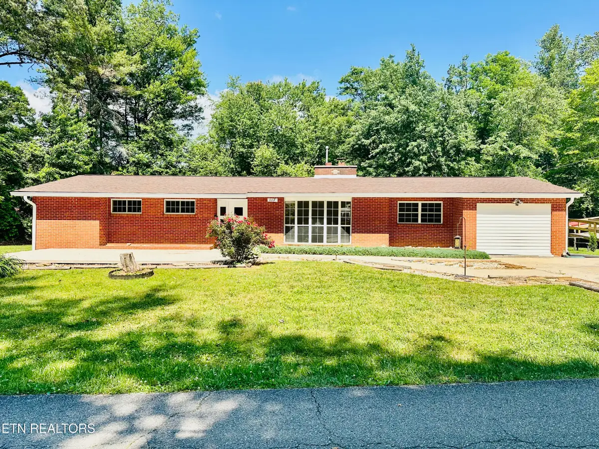 117 Coon Hunters Rd, Wartburg, TN 37887 - #1