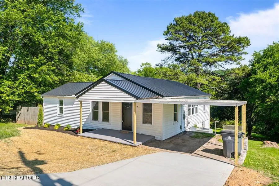 404 Sharp Lane, Knoxville, TN 37912 - #3