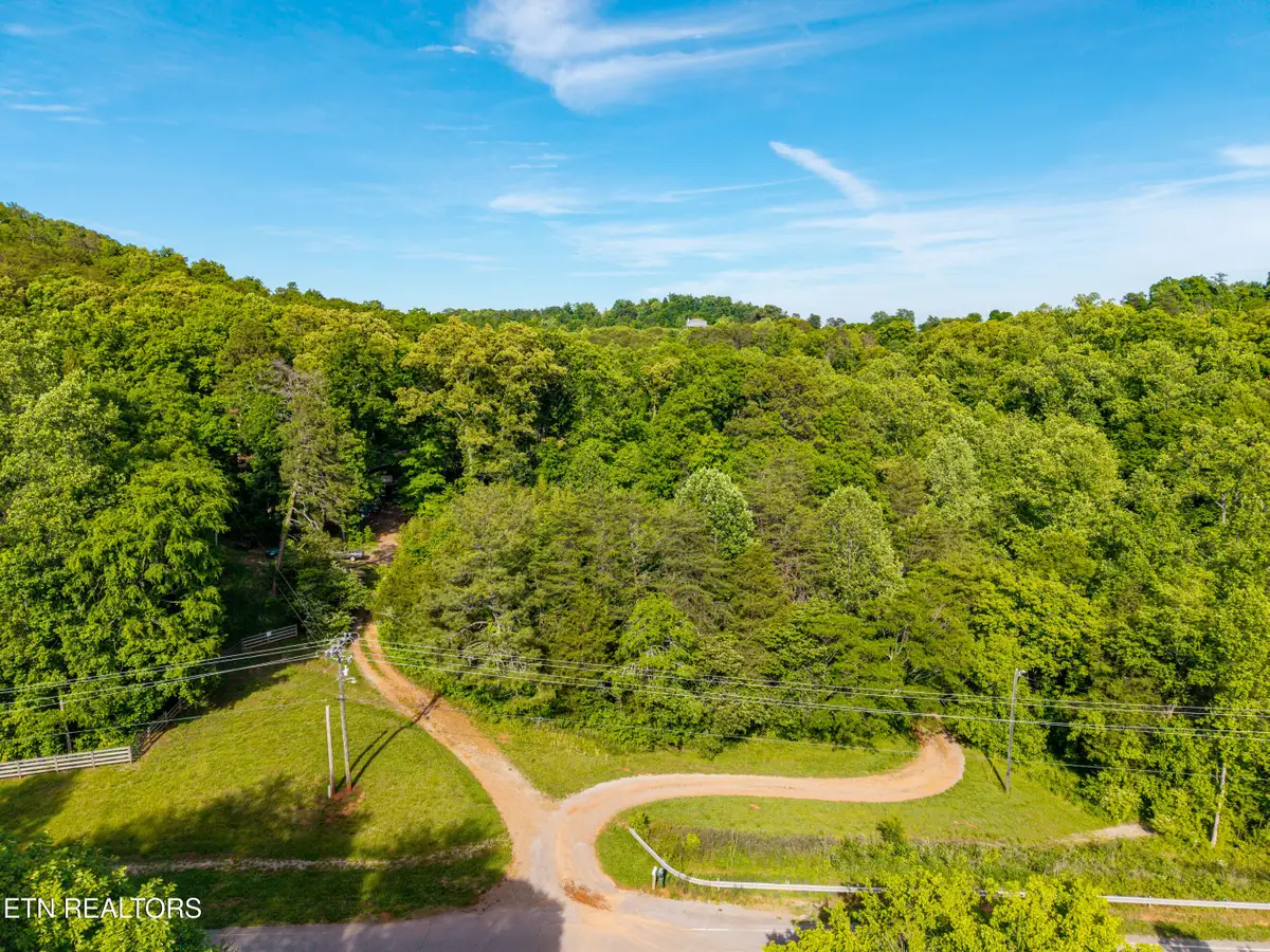 13268 E Coast Tellico Pkwy, Greenback, TN 37742 - #1