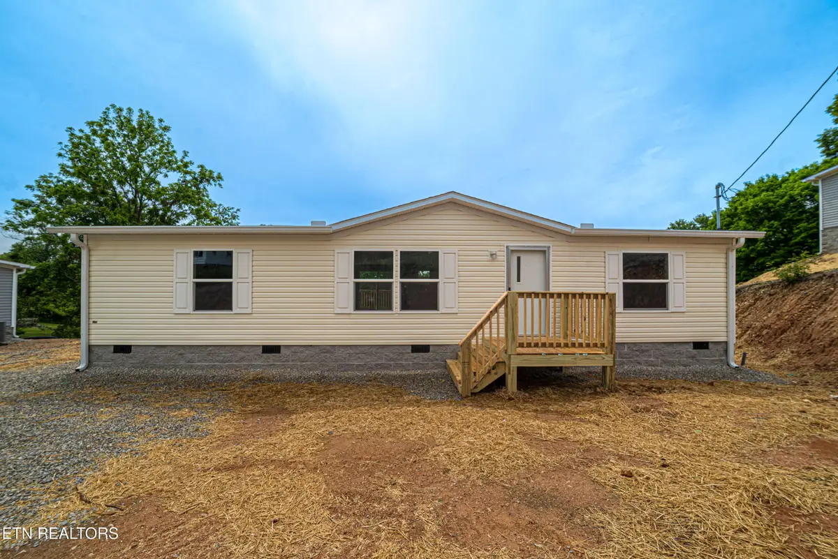 206 Hillside Drive, Lafollette, TN 37766 - #1