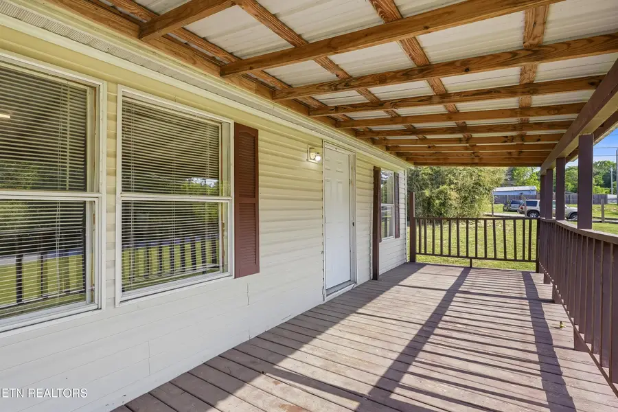 152 Woodlawn Drive, Jamestown, TN 38556 - #2