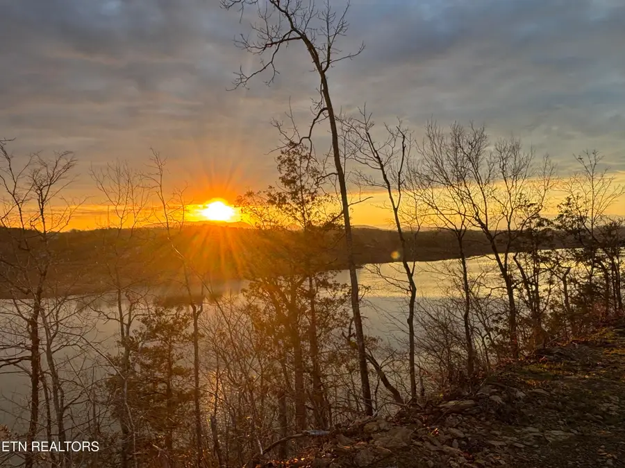 1967 Lake Oaks Way, Sevierville, TN 37876 - #2