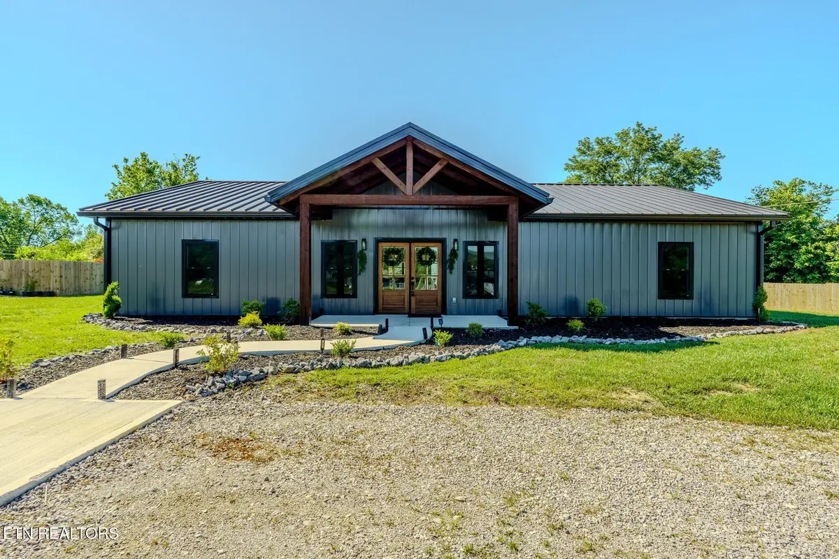 110 Eldon Justice Rd, Oliver Springs, TN 37840 - #1