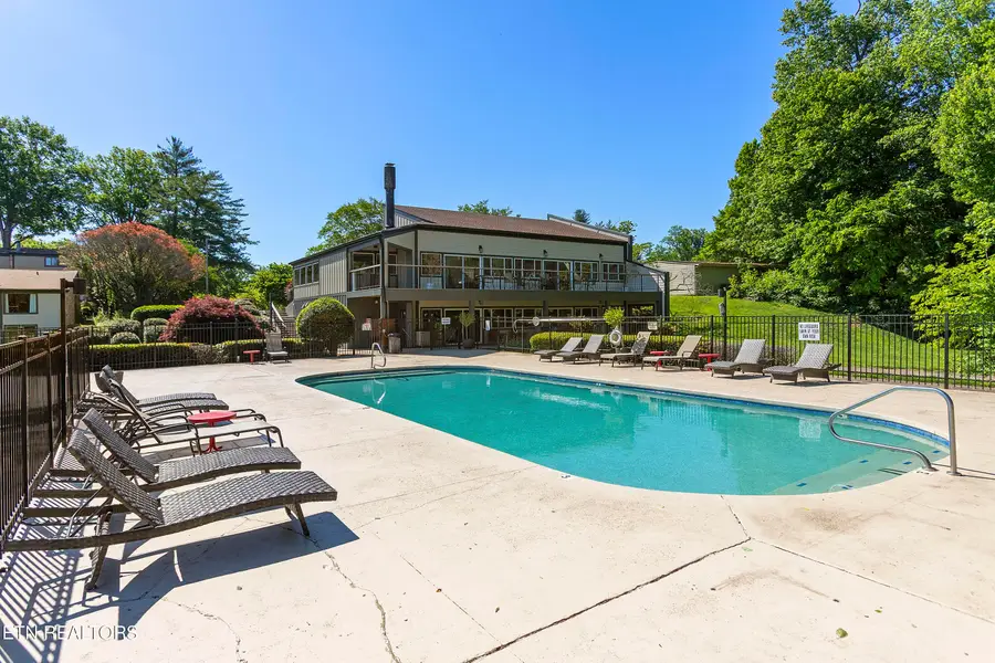 1954 Cherokee Bluff Drive, Knoxville, TN 37920 - #2