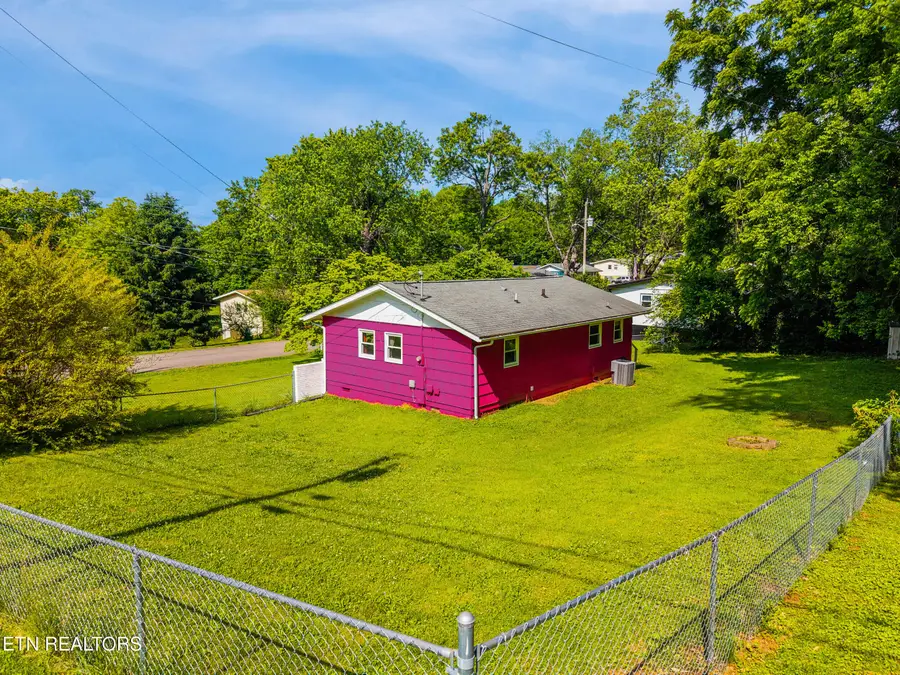 2200 Sylvania Ave, Knoxville, TN 37920 - #2