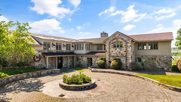 206 Osprey Point, Louisville, TN 37777