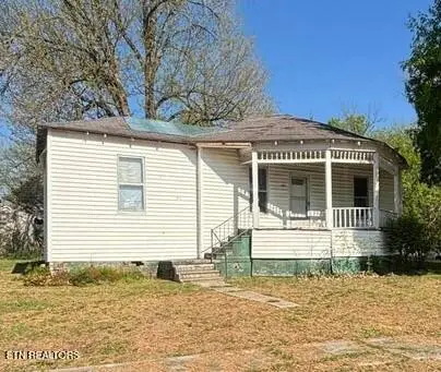 122 Ohio Ave, Etowah, TN 37331