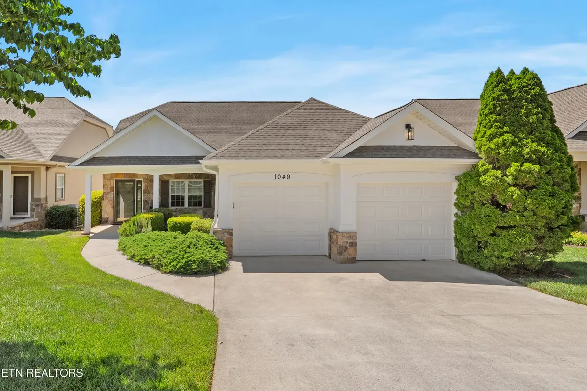 1049 Rarity Bay Pkwy, Vonore, TN 37885 - #1