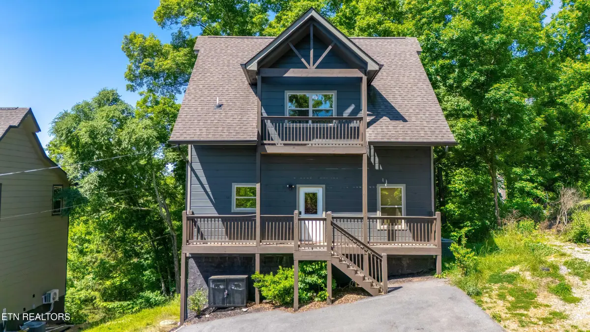 2127 Eagle Feather Drive, Sevierville, TN 37876 - #1