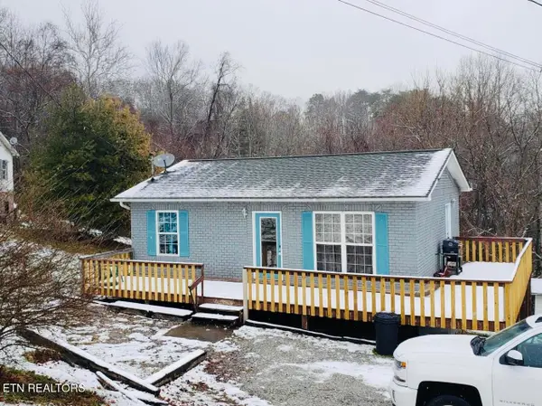 312 N 16th St, LaFollette, TN 37766
