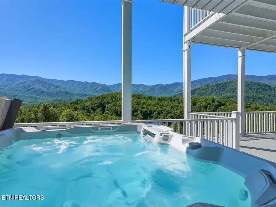 270 Sonshine Ridge Rd, Cosby, TN 37722 - #3
