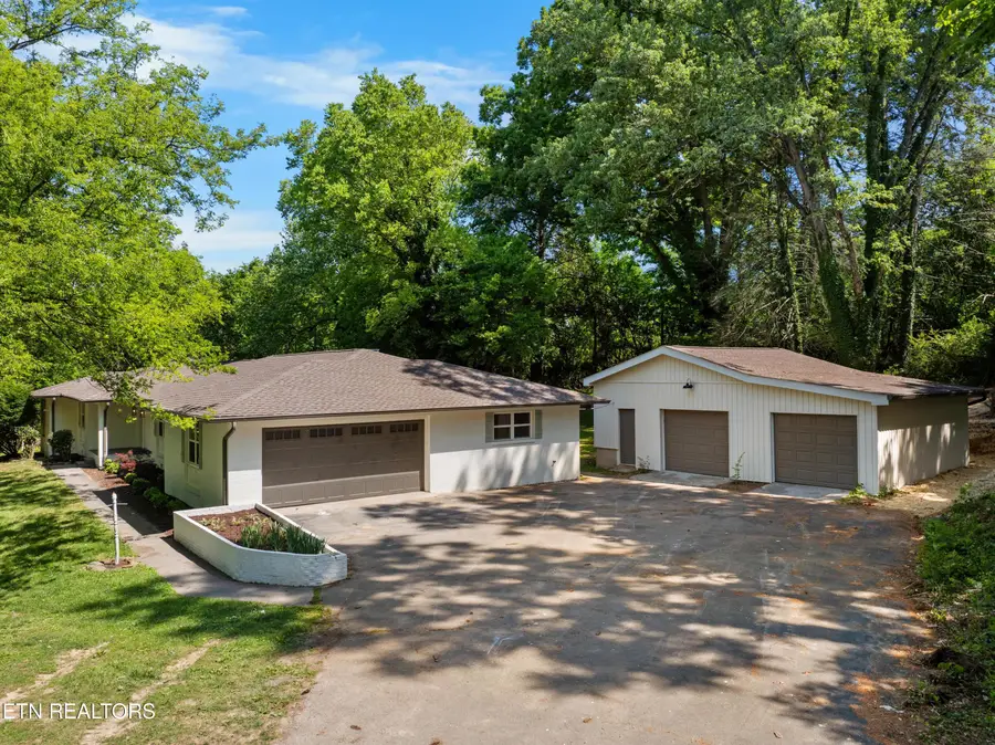 1504 Roane State Hwy, Kingston, TN 37763 - #2