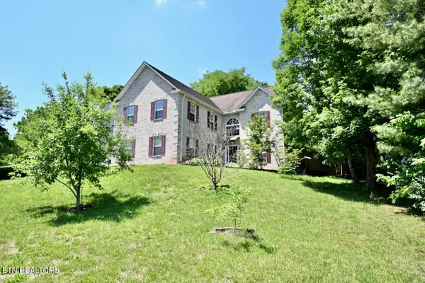 1613 Scenic Valley Lane, Knoxville, TN 37922